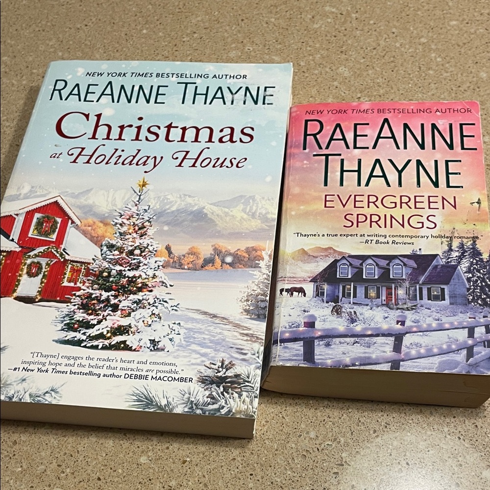 RaeAnne Thayne Holiday Book Set